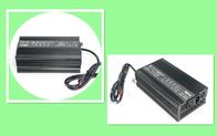 de Batterijlader van 72V 6A HV 2,5 kg voor LiFePO4-Batterijpakken met Zwart Zilveren Geval
