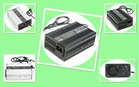 Elektrisch Zwart het Aluminiumgeval van Fiets Slim Li Ion Battery Charger 48V 2.5A